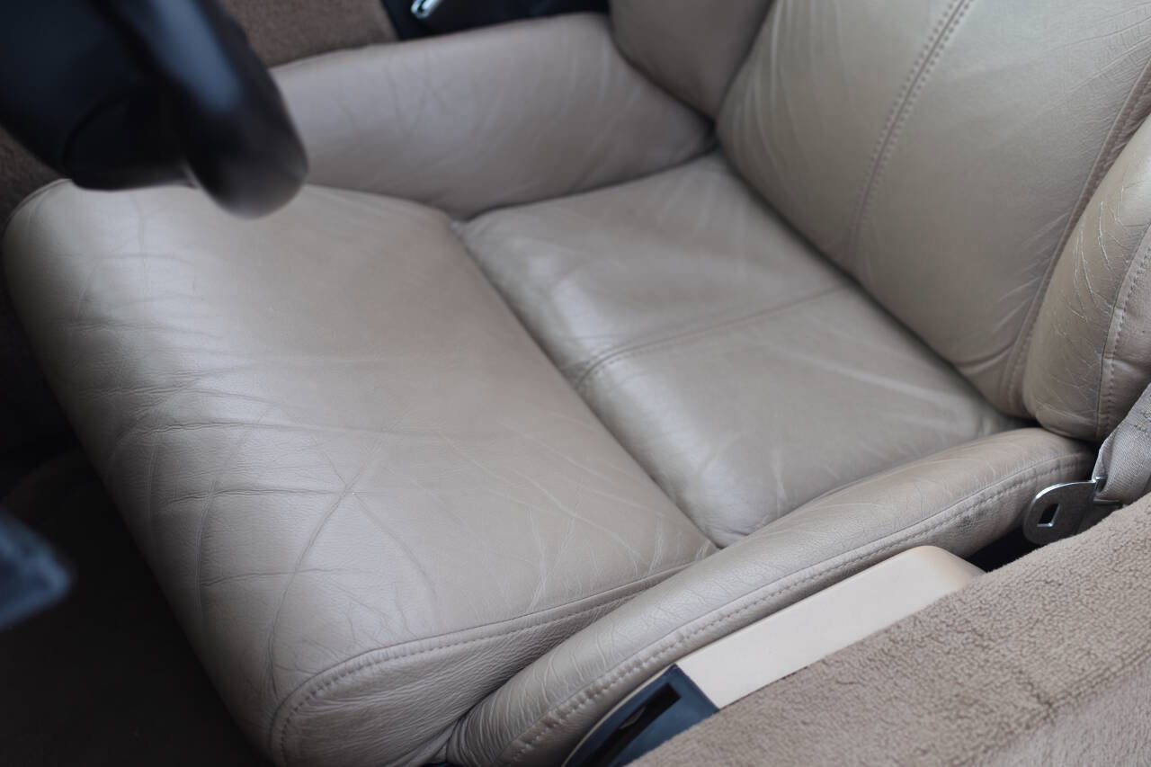 Used 1994 Chevrolet Corvette Convertible image 51