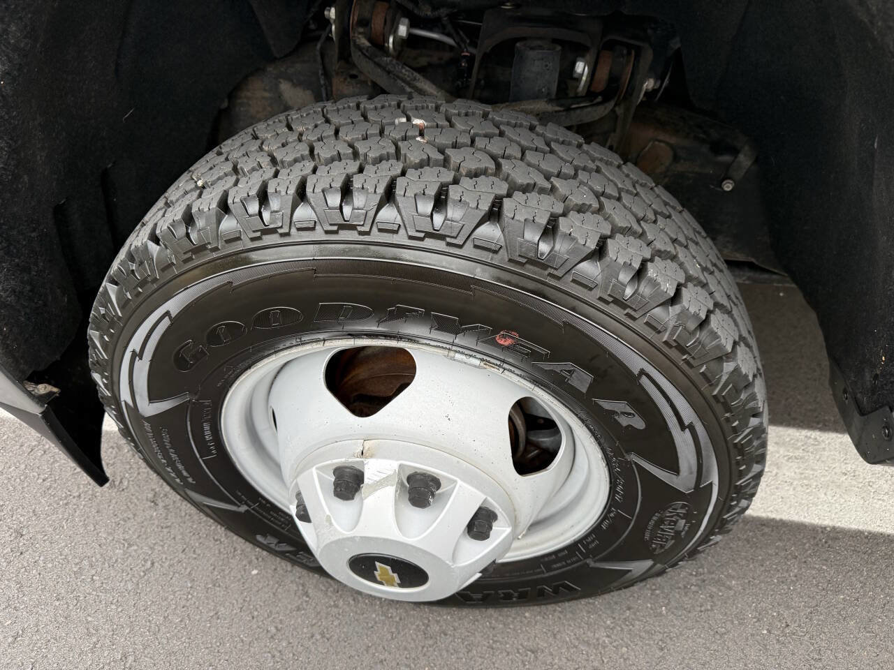 Used 2015 Chevrolet Silverado 3500 W/T image 11