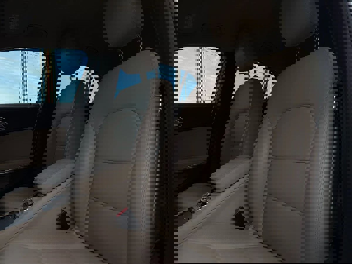 Used 2015 Mercedes-Benz GLA 250 4MATIC image 41