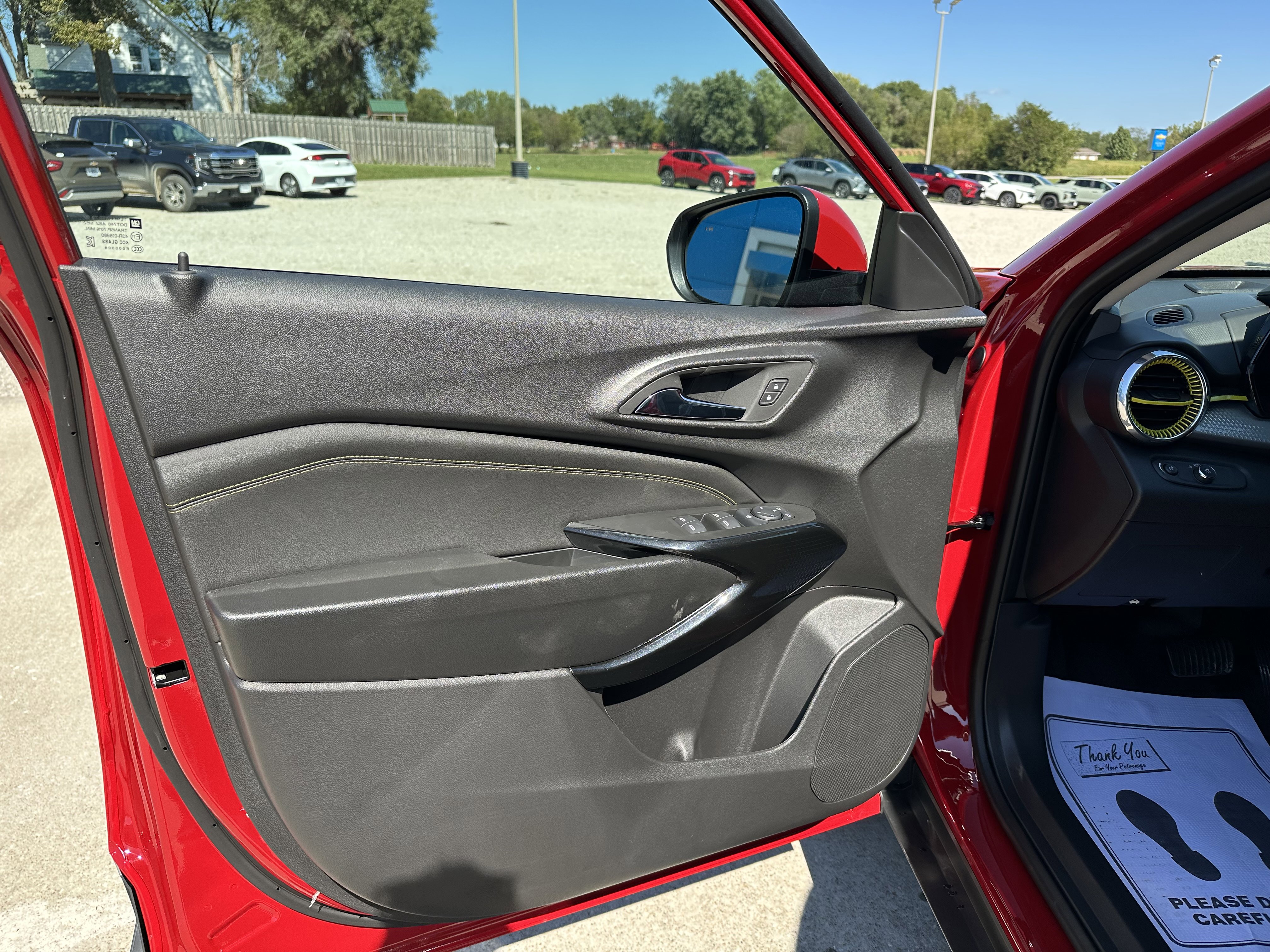 New 2026 Chevrolet Trax LT w/ Driver Confidence Package image 8