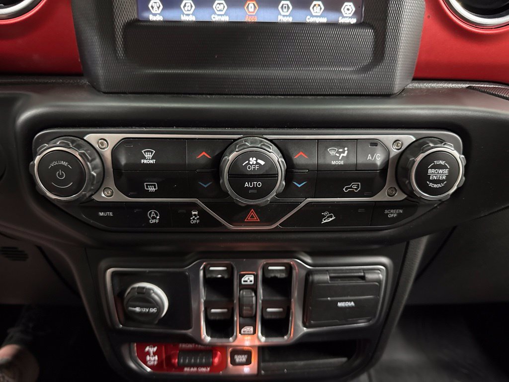 Used 2020 Jeep Wrangler Unlimited Rubicon AWD/4WD image 26