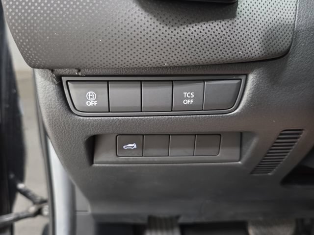 Used 2025 MAZDA CX-50 AWD 2.5 S w/ Preferred Package image 26