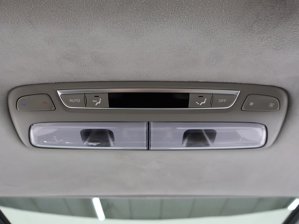 Used 2024 Kia Telluride SX Prestige AWD/4WD image 47