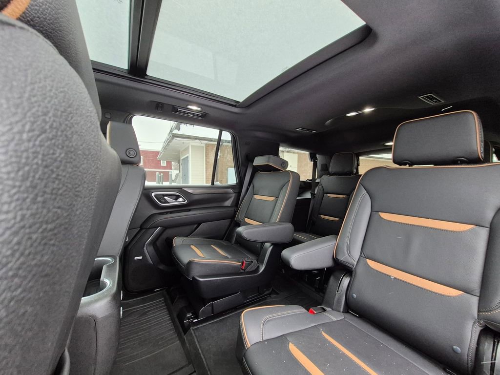 Used 2024 GMC Yukon XL AT4 image 23