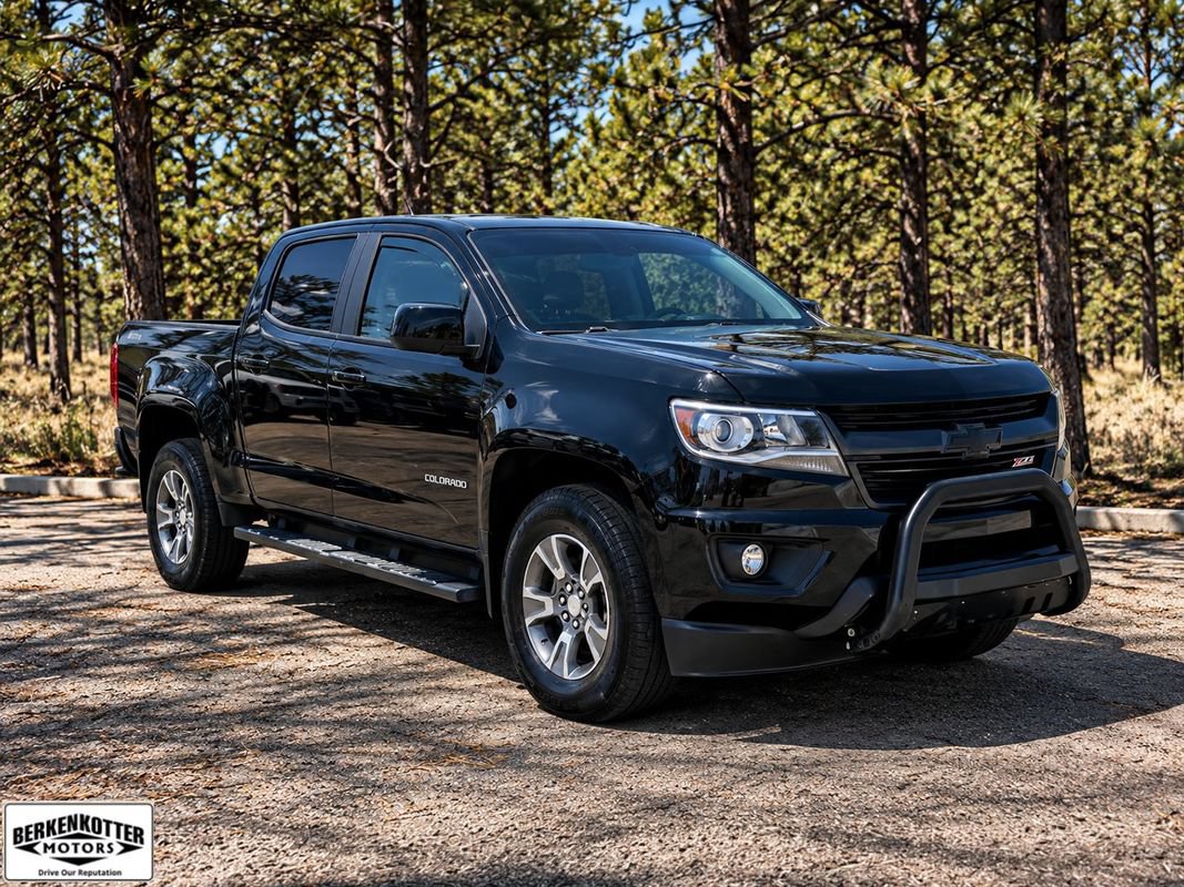 Used 2016 Chevrolet Colorado Z71 AWD/4WD image 1