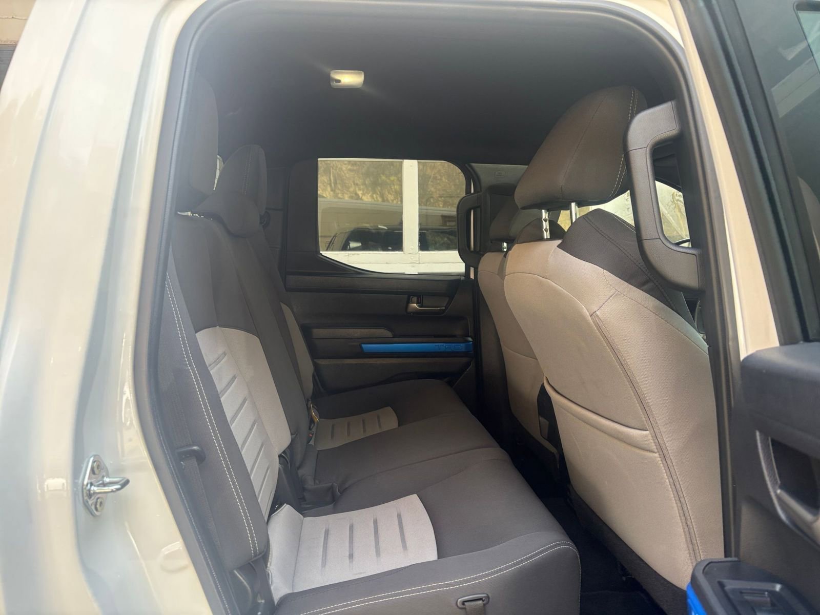 Used 2025 Toyota Tacoma TRD Off-Road image 38