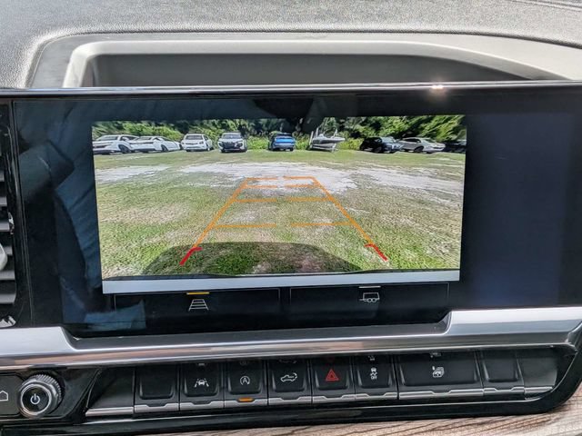 Used 2025 Chevrolet Silverado 1500 LT AWD/4WD image 29