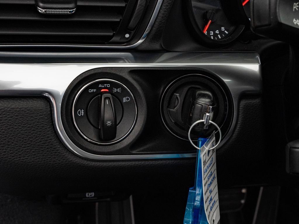 Used 2013 Porsche 911 Carrera 4S image 46