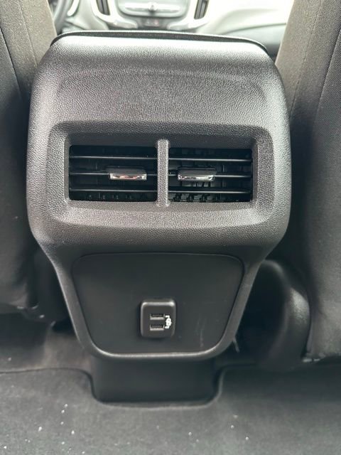 Certified 2024 Chevrolet Equinox LS w/ Driver Confidence II Package image 32