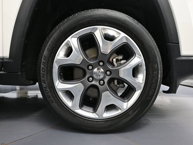 Used 2021 Jeep Compass Limited AWD/4WD image 15