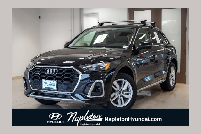 Used 2023 Audi Q5 2.0T Premium w/ Convenience Package AWD/4WD image 1