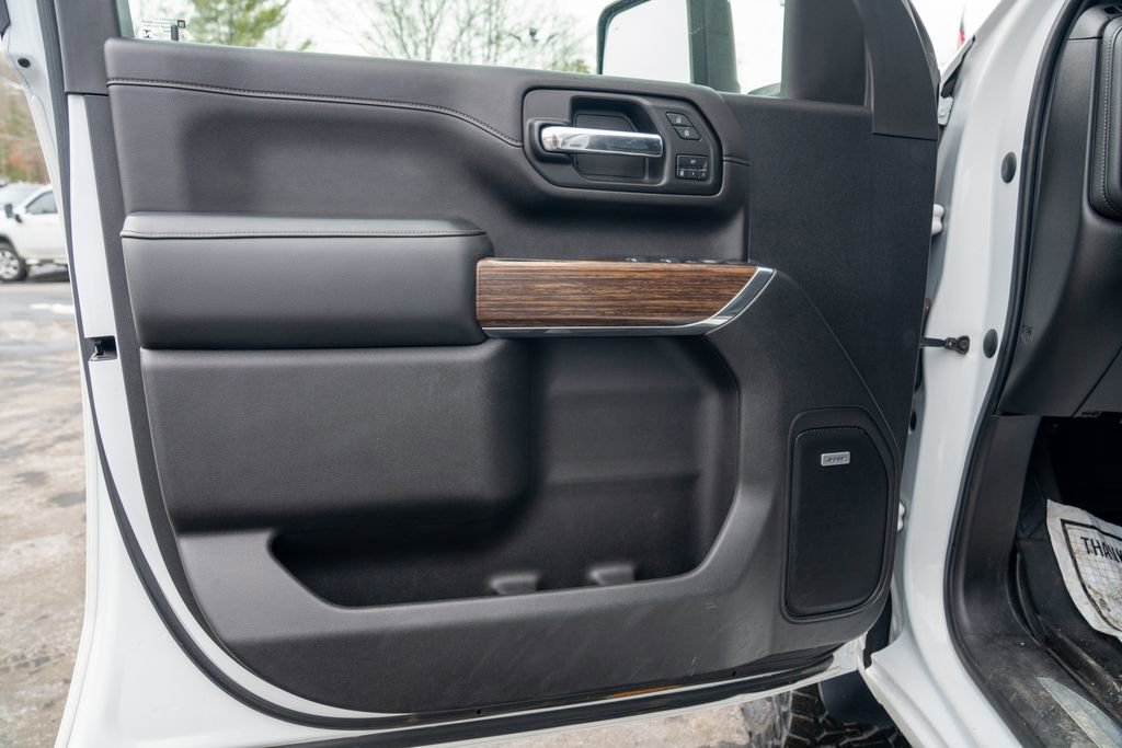 Used 2020 Chevrolet Silverado 2500 High Country w/ Z71 Off-Road Package image 19