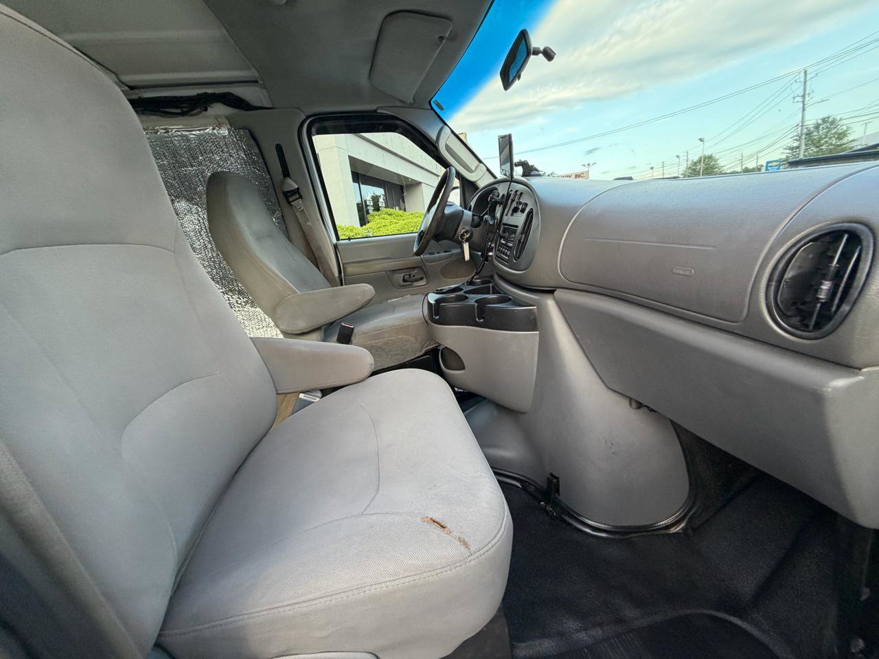 Used 2007 Ford E-250 and Econoline 250 RWD image 36