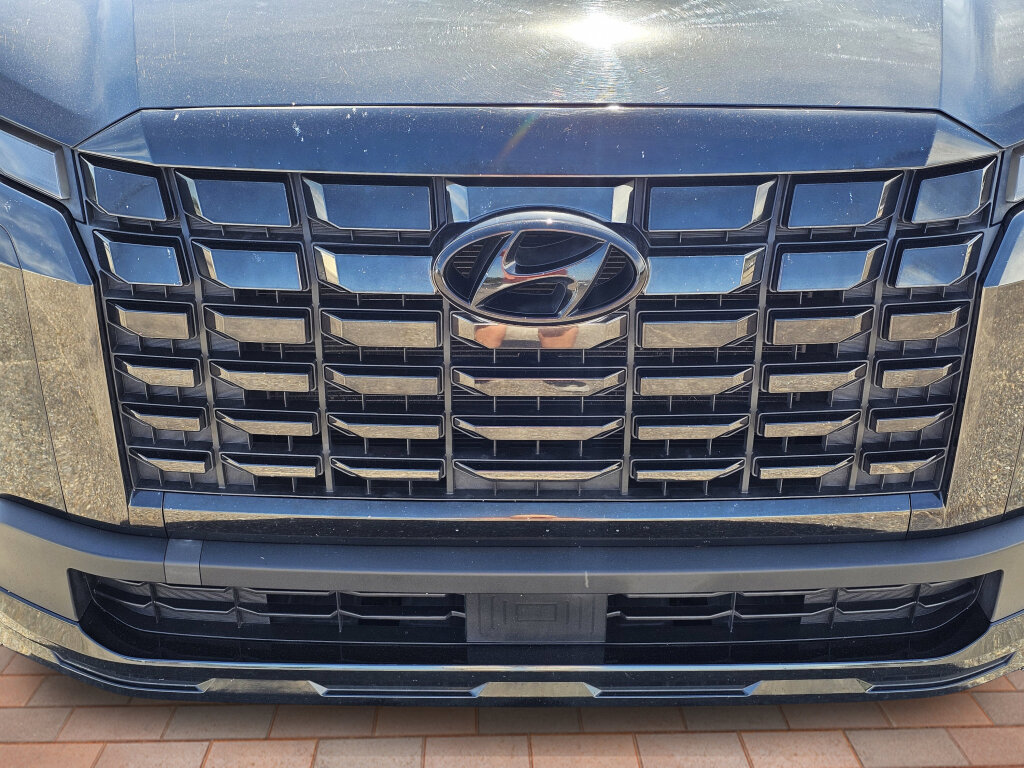Used 2023 Hyundai Palisade XRT w/ Cargo Package FWD image 3