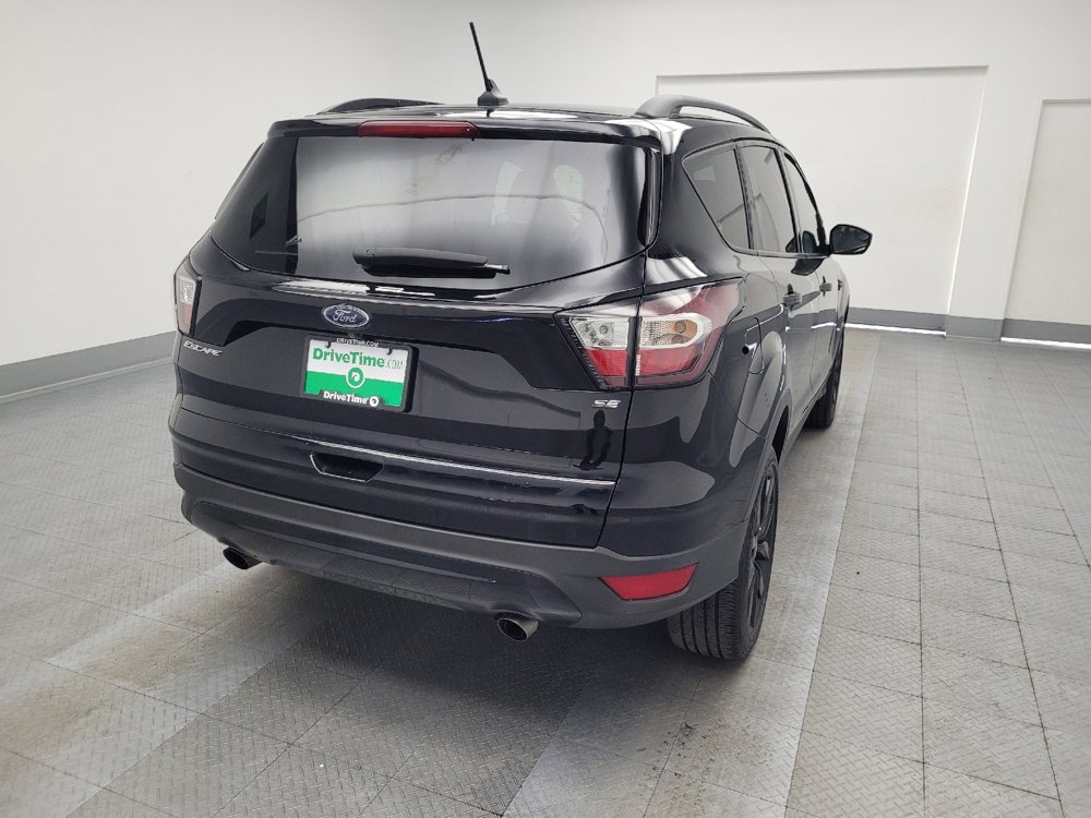 Used 2018 Ford Escape SE w/ SE Sport Appearance Package FWD image 7