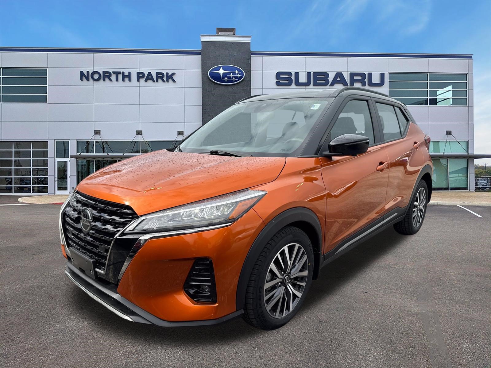 Used 2021 Nissan Kicks SR FWD image 4