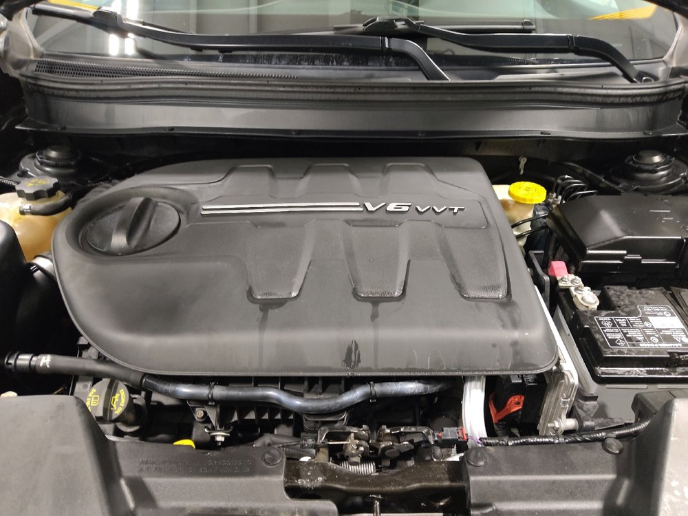 Used 2015 Jeep Cherokee Limited w/ Luxury Group image 30