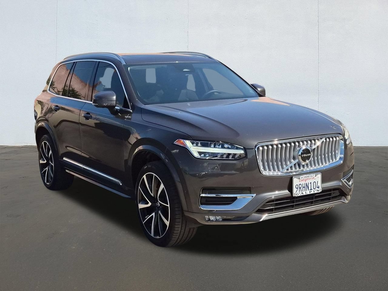 Certified 2024 Volvo XC90 B5 Plus w/ Protection Package Premier AWD/4WD image 3