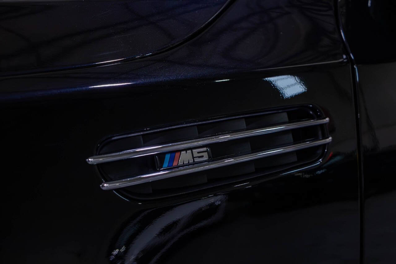 Used 2006 BMW M5 RWD image 22
