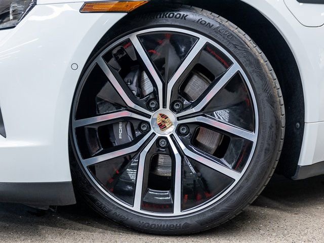 Certified 2025 Porsche Taycan w/ Premium Package image 18
