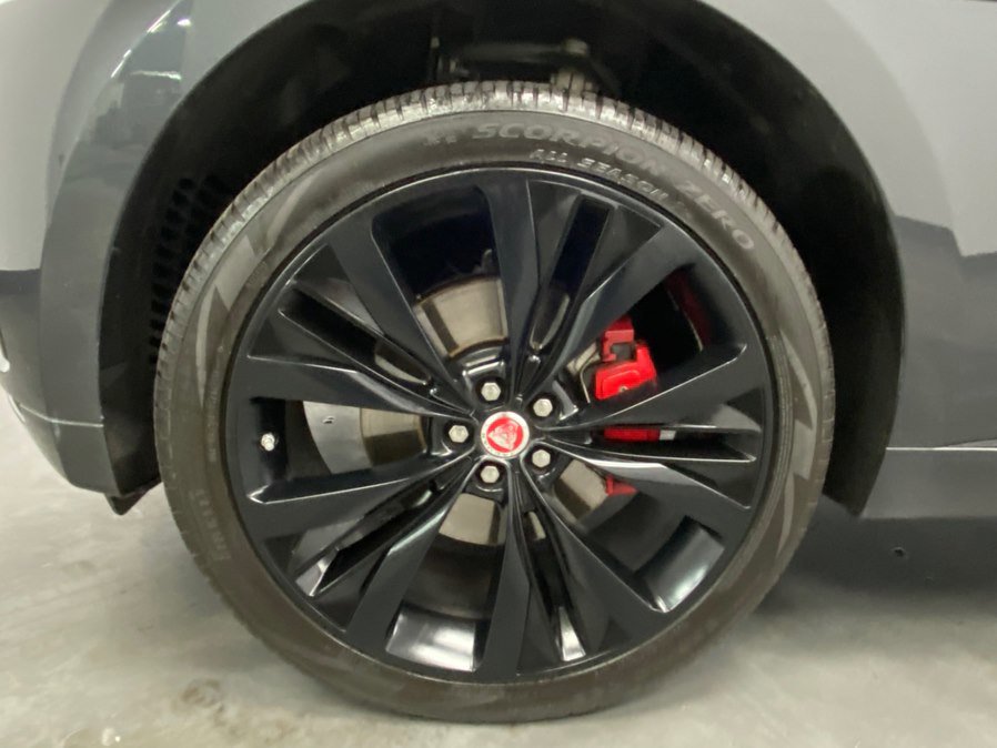 Used 2019 Jaguar F-PACE S image 18