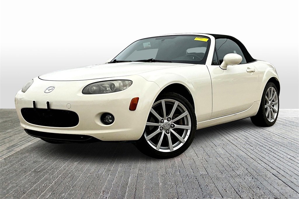 Used 2008 MAZDA MX-5 Miata Touring image 3