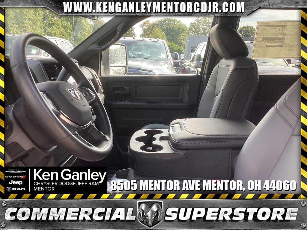 New 2025 RAM 3500 Tradesman w/ Chrome Appearance Group AWD/4WD image 14