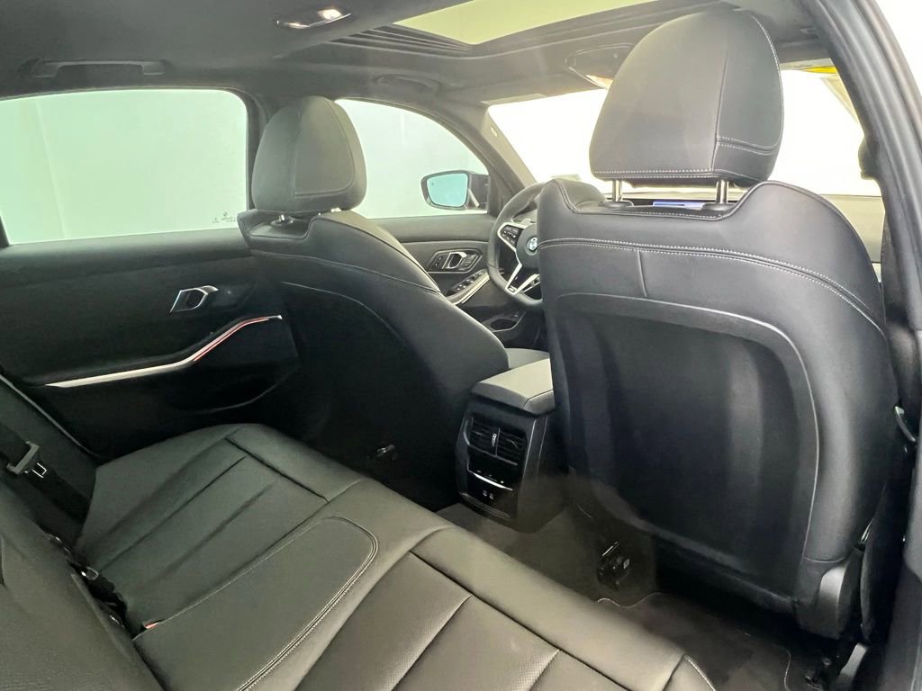 Certified 2025 BMW M340i image 8