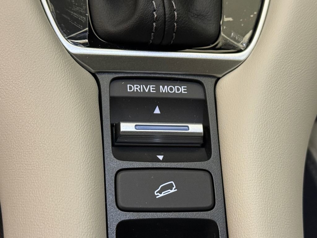 New 2026 Honda HR-V EX-L image 30