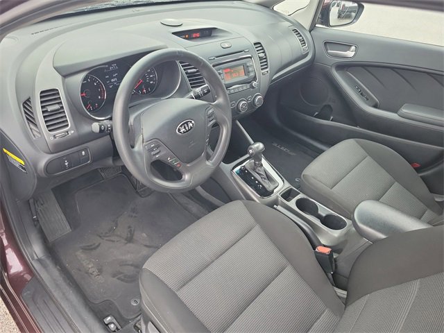 Used 2017 Kia Forte LX image 14