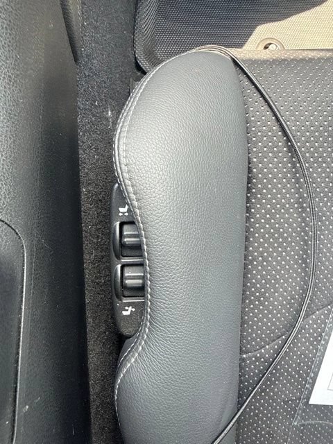Used 2010 Nissan 370Z Touring w/ Sport Pkg RWD image 21