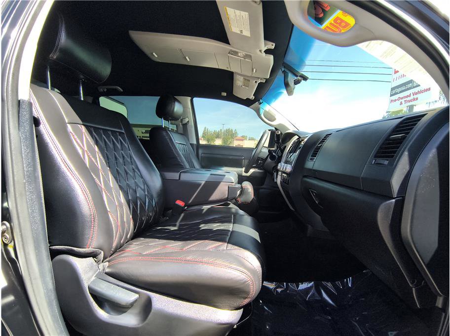 Used 2013 Toyota Tundra 2WD CrewMax w/ Tow Pkg image 14