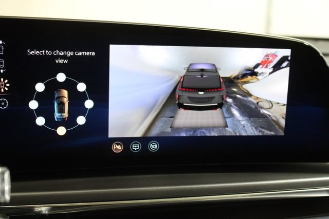 Certified 2024 Cadillac Lyriq Tech w/ Driver Assist Package AWD/4WD image 20