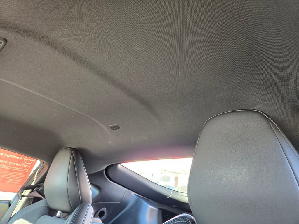 Certified 2025 Nissan Z Performance w/ Floor Mat Package image 12