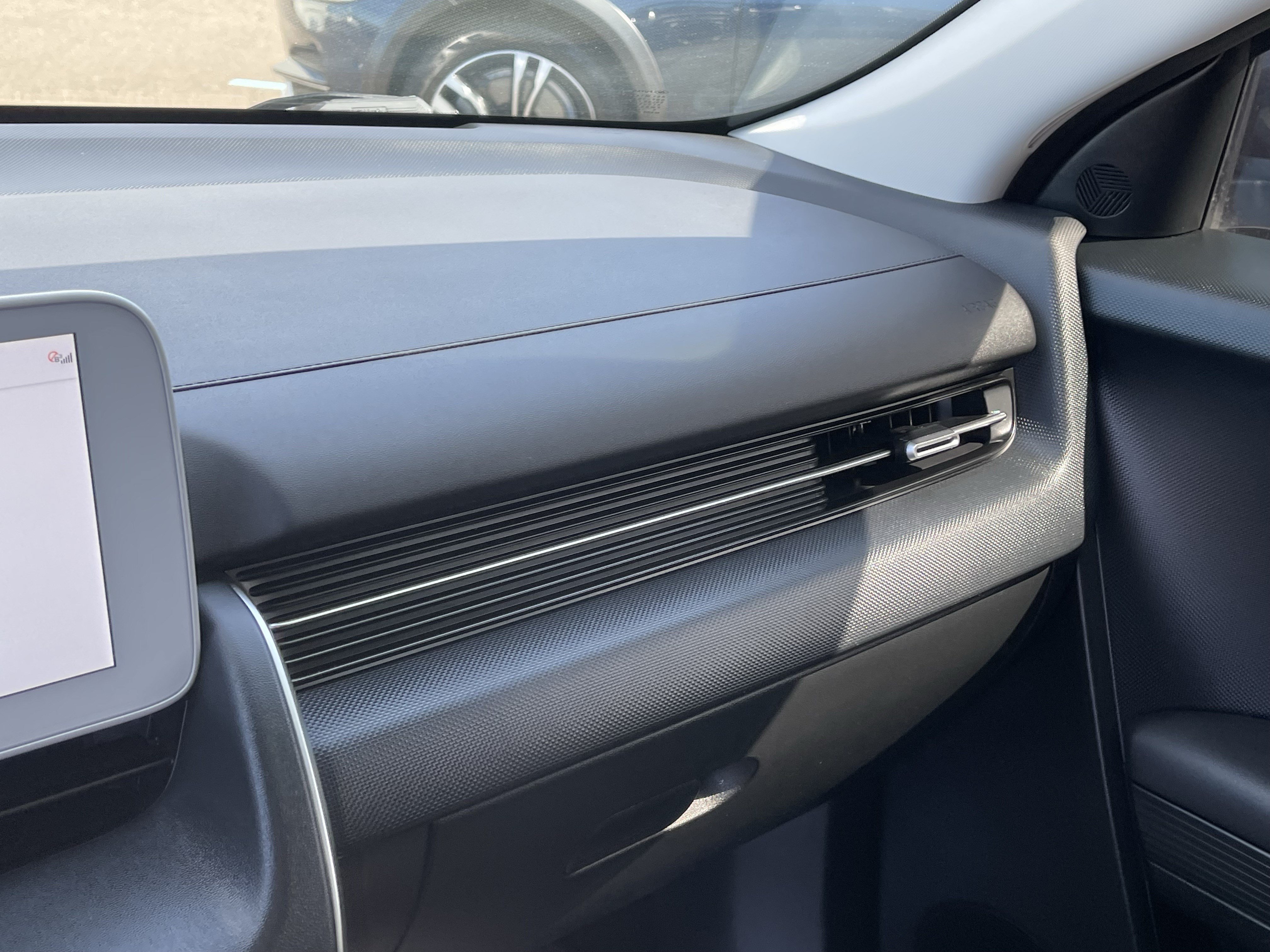 Certified 2024 Hyundai Ioniq 5 SEL AWD/4WD image 25