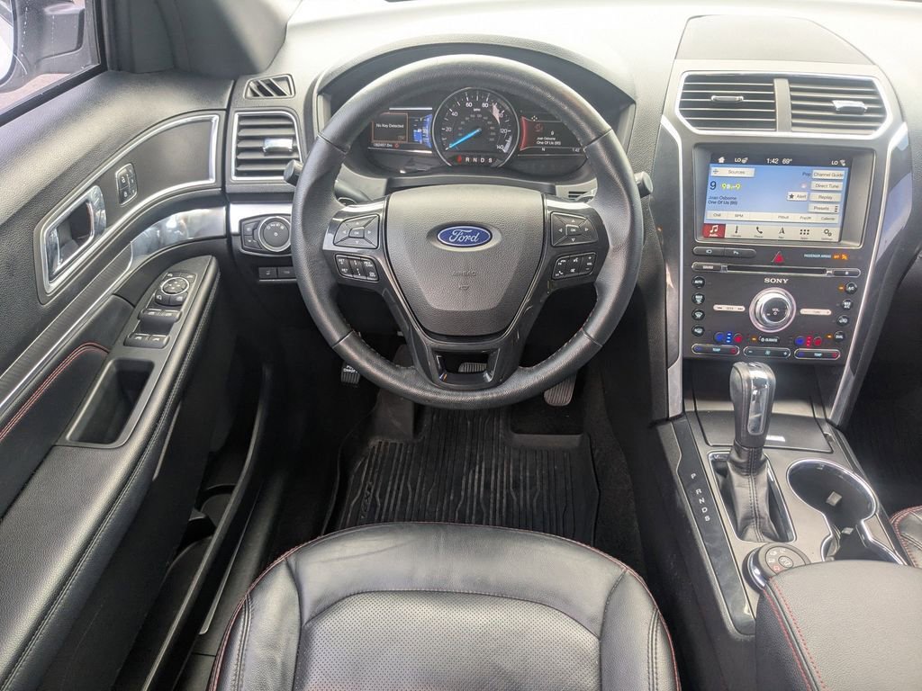 Used 2017 Ford Explorer Sport w/ Equipment Group 401A image 17