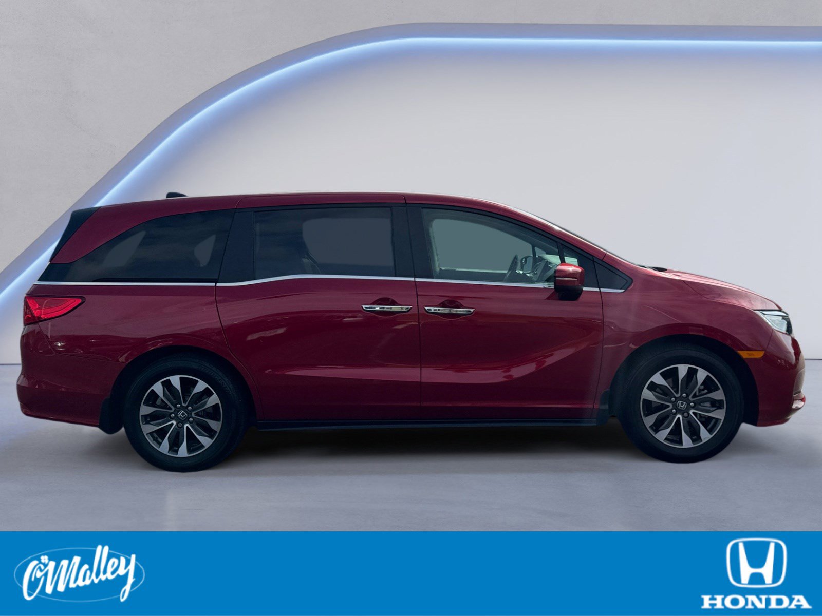Certified 2024 Honda Odyssey EX-L image 6