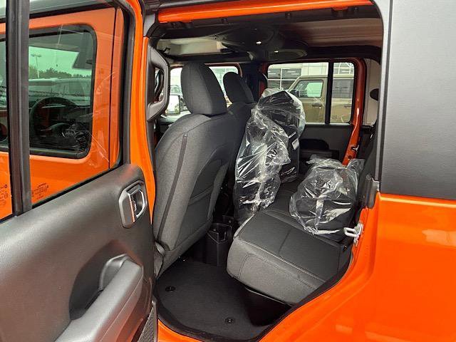 New 2025 Jeep Gladiator Willys image 9