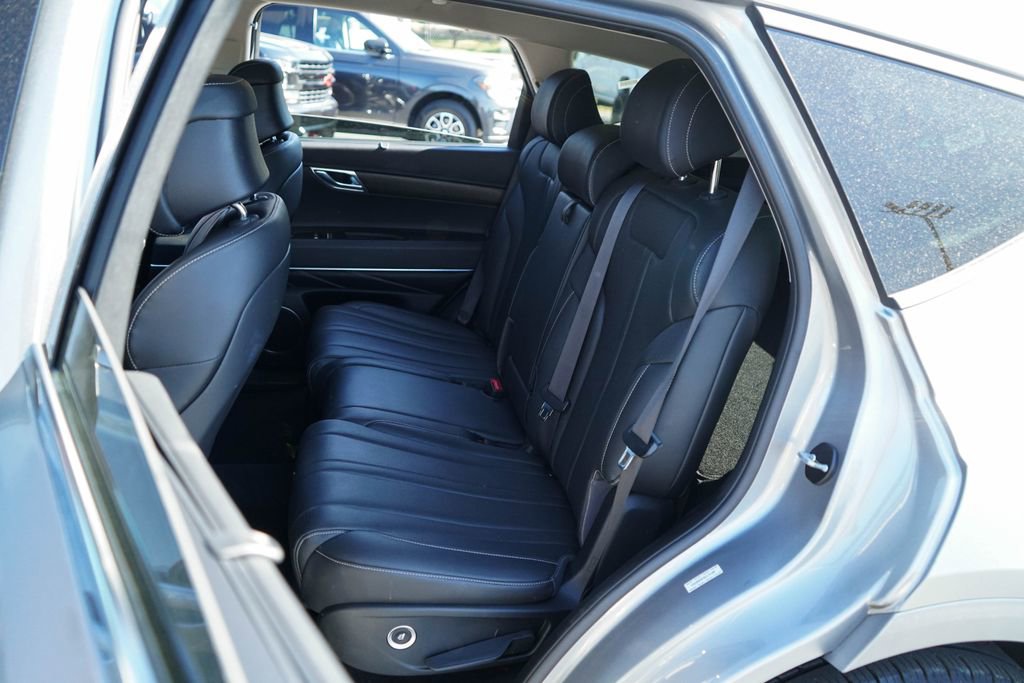 Used 2024 Genesis GV80 2.5T AWD/4WD image 33