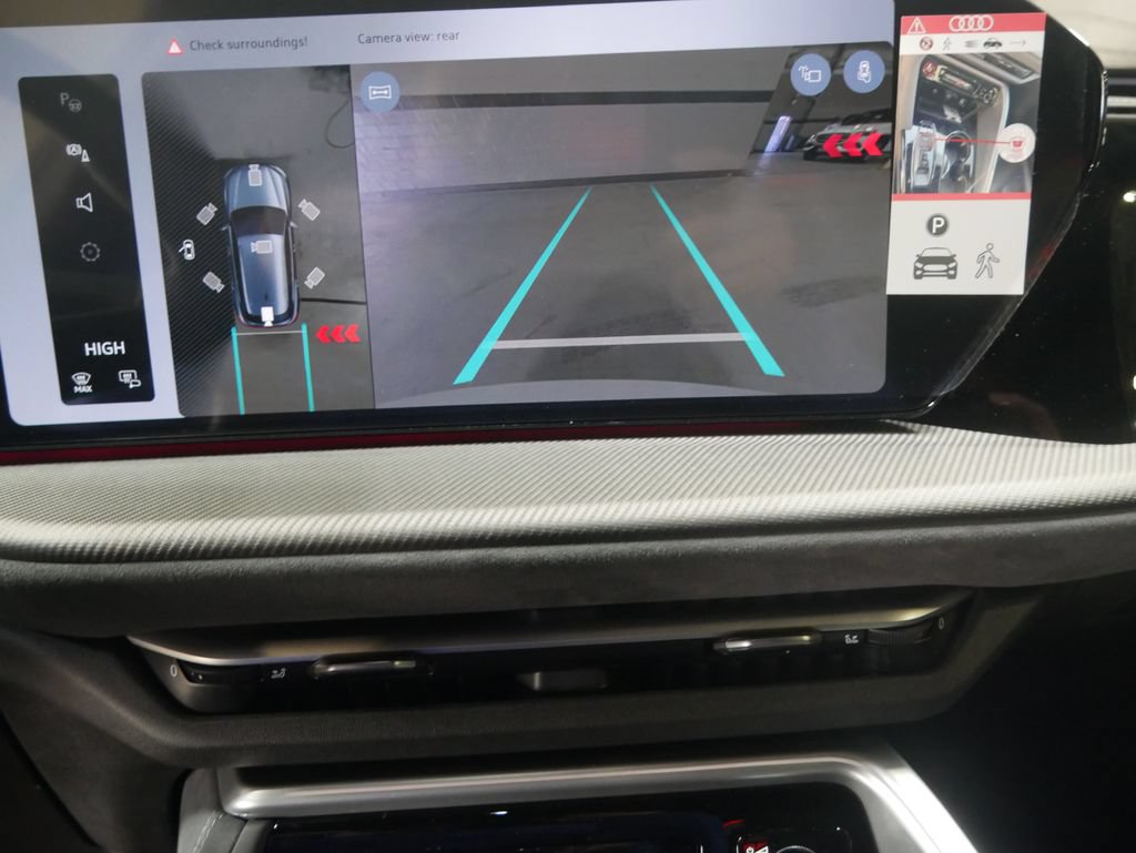 New 2026 Audi SQ5 Premium Plus AWD/4WD image 32