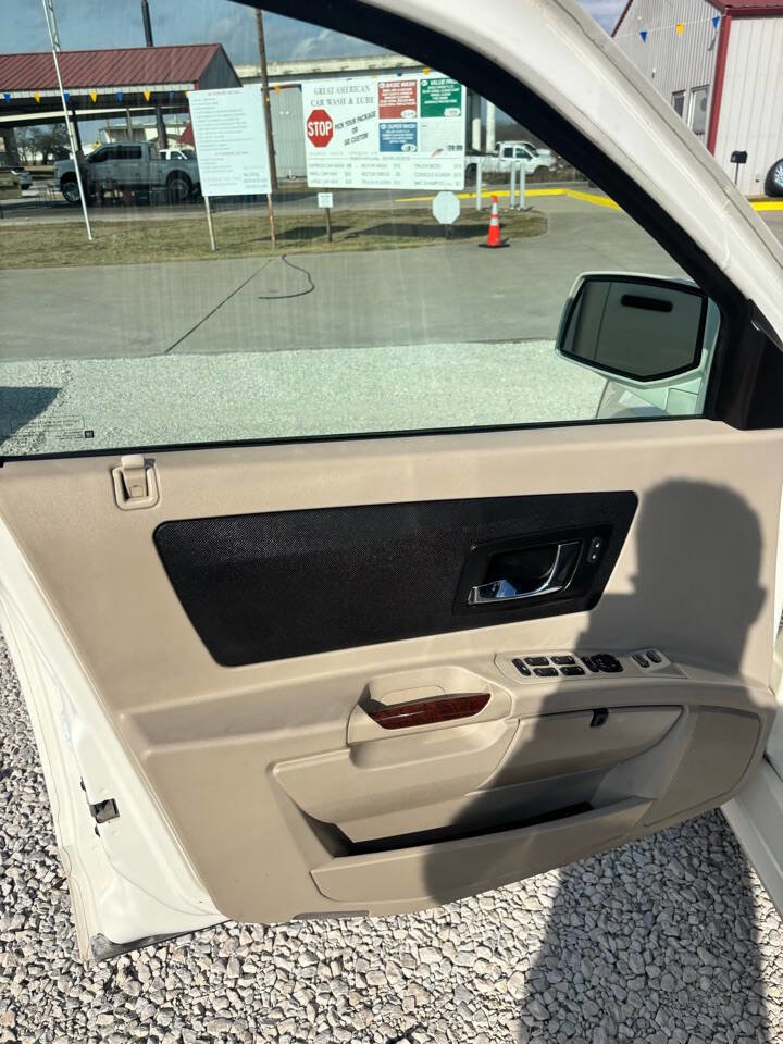 Used 2005 Cadillac SRX w/ Preferred Equipment Group image 5