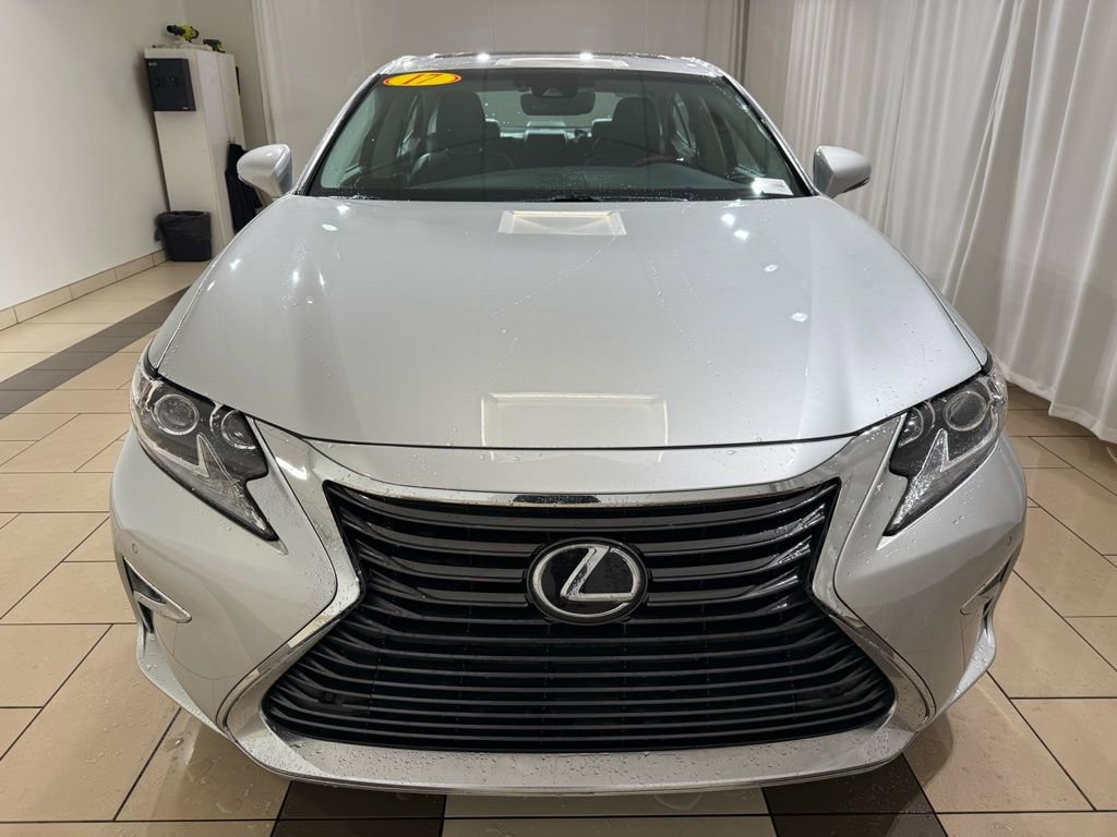 Used 2017 Lexus ES 350 w/ Luxury Package image 8