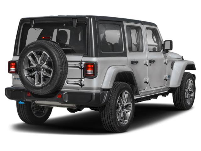 Used 2024 Jeep Wrangler Unlimited Sahara w/ Dual Top Group AWD/4WD image 2