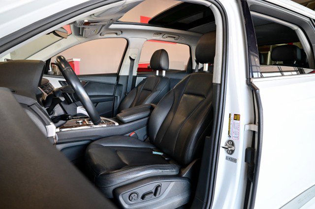 Used 2019 Audi Q7 2.0T Premium Plus w/ Premium Plus Package image 16