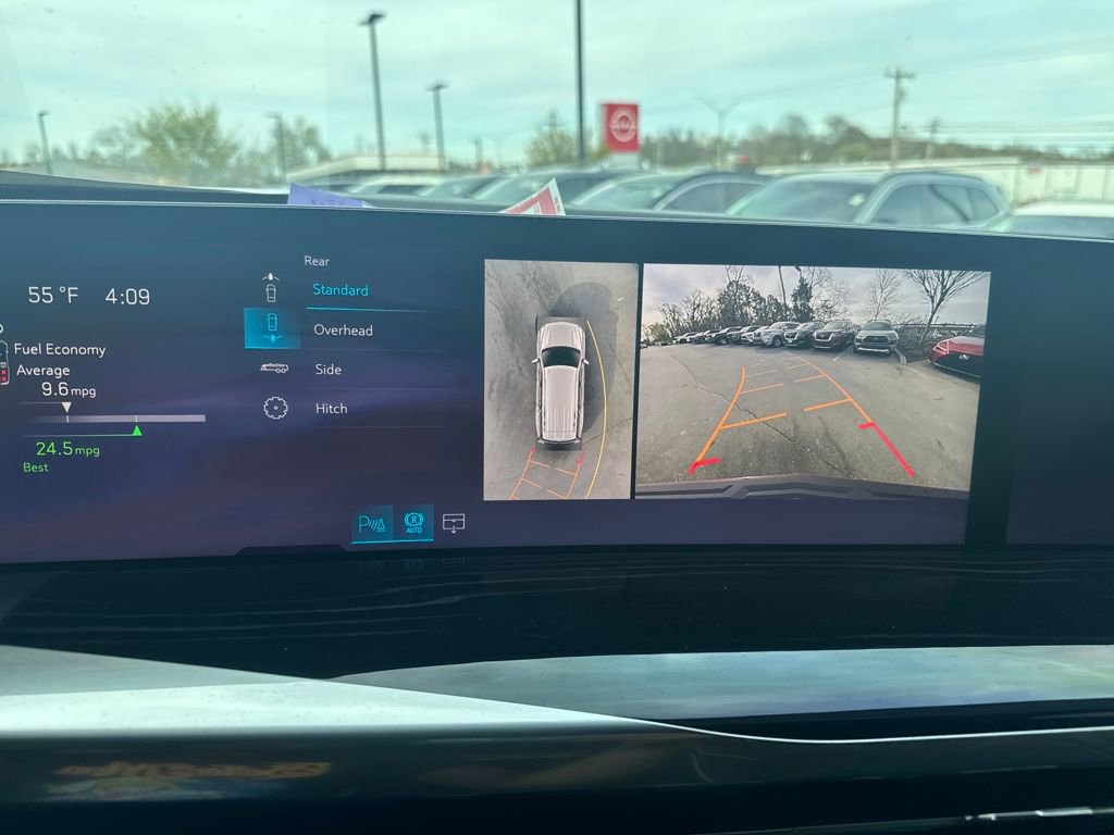 Used 2026 Cadillac Escalade Sport w/ Touring Package image 22