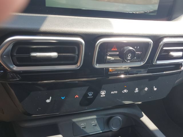 New 2027 Nissan Sentra SV w/ SV Convenience Package FWD image 28