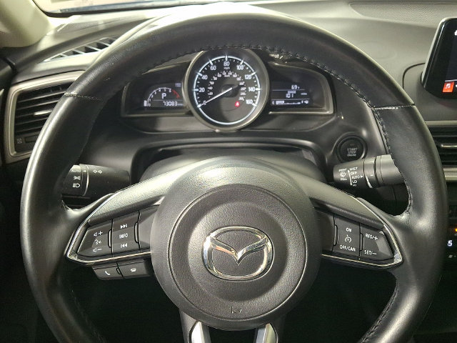 Used 2018 MAZDA MAZDA3 Touring FWD image 19