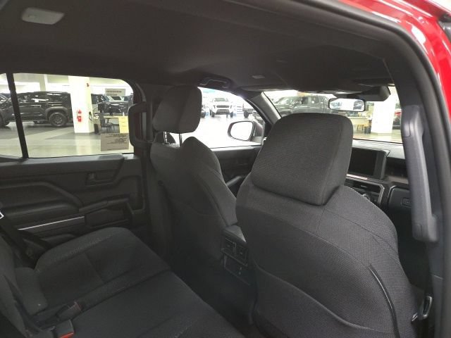 New 2026 Toyota 4Runner SR5 AWD/4WD image 11