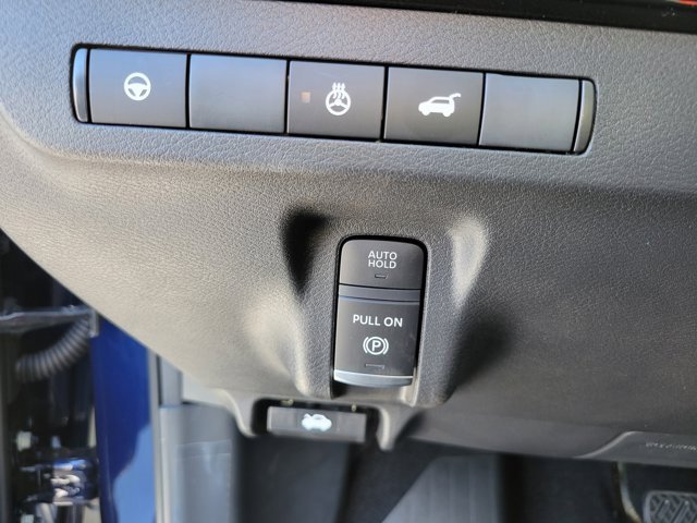 New 2025 Nissan Murano SL image 17