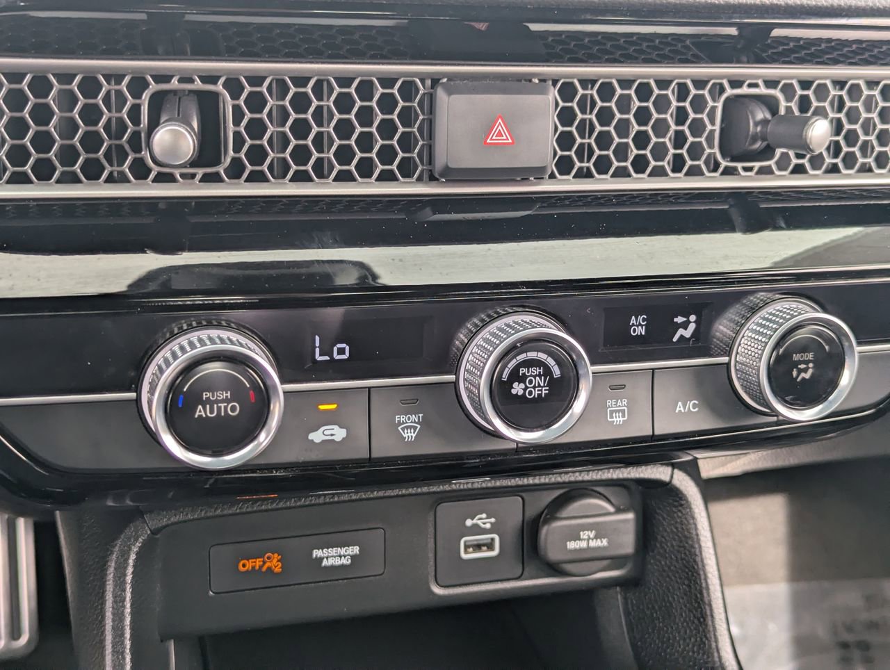 Used 2024 Honda Civic Sport image 25